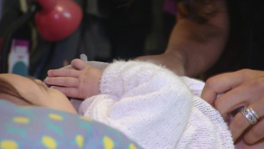 [VIDEO] Aumentan los partos fuera de los recintos hospitalarios