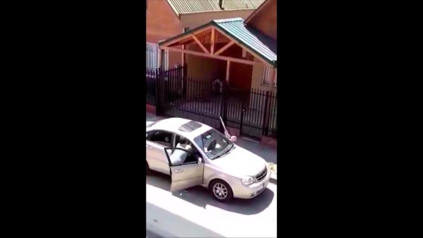 [VIDEO] Captan brutal agresión dentro de un vehículo en San Pedro de la Paz