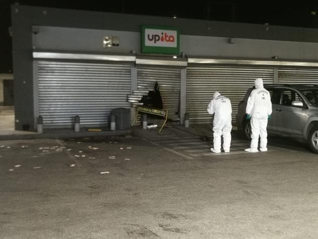 Carabineros intercambian disparos con sujetos que robaron un cajero automático en Cerrillos