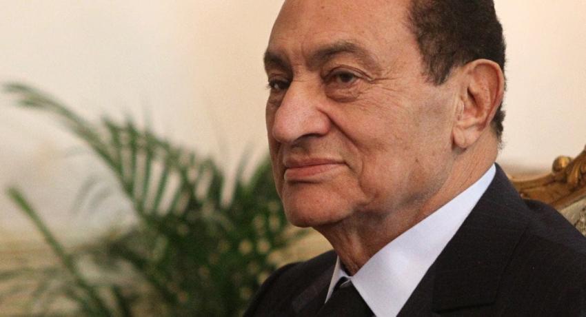 Muere Hosni Mubarak: El ex presidente egipcio que enfrentó la "Primavera Árabe"