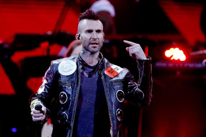 El momento en que Adam Levine explotó: Video registra rabieta del líder de Maroon 5 tras Viña 2020