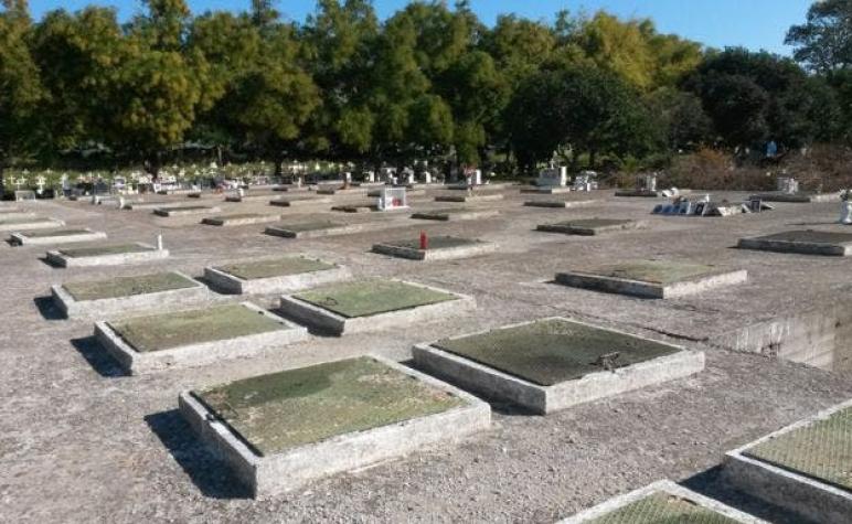 El Salvador cava tumbas para eventuales muertos de coronavirus