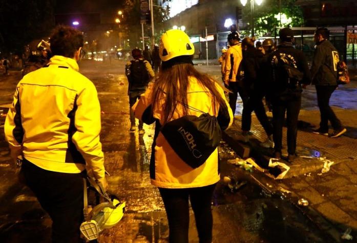 INDH denuncia tres personas con lesiones oculares tras jornada de protestas en Santiago
