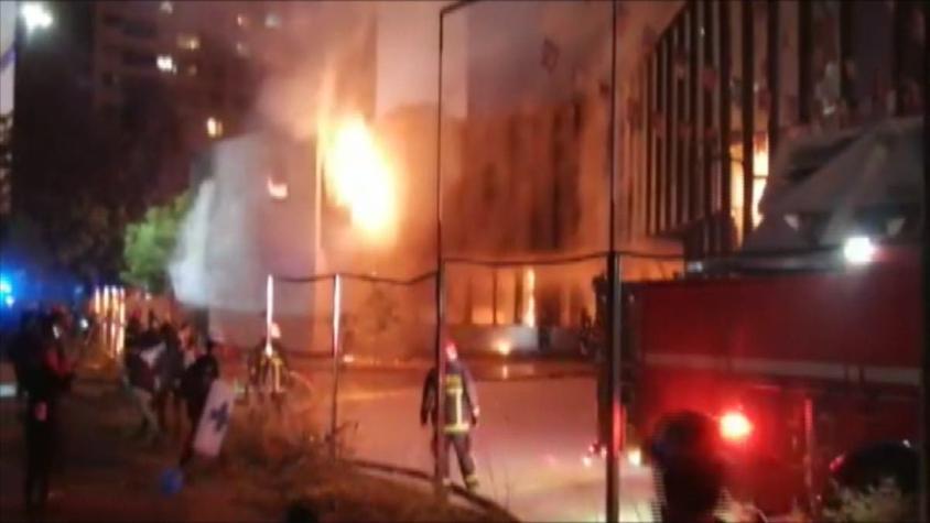 [VIDEO] Museo Violeta Parra nuevamente afectado por incendio