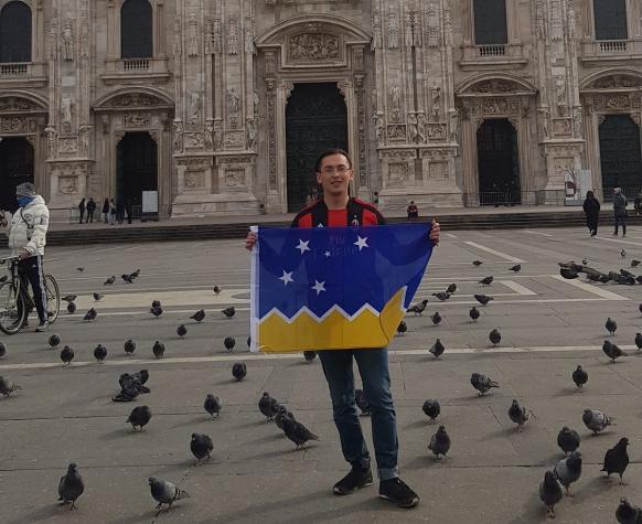 Chileno viajó a Italia para cumplir su sueño de ver al Milan y no pudo por culpa del coronavirus
