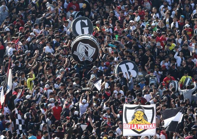 Copa Libertadores: Hinchas de Colo Colo fueron atacados en Bolivia