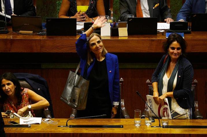 Ministra Isabel Plá: "Valoro aprobación de paridad en eventual convención constituyente"