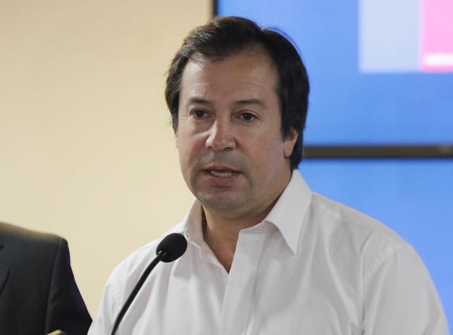 Ministro Palacios revela gestiones de Gustavo Hasbún a favor de contratista del MOP