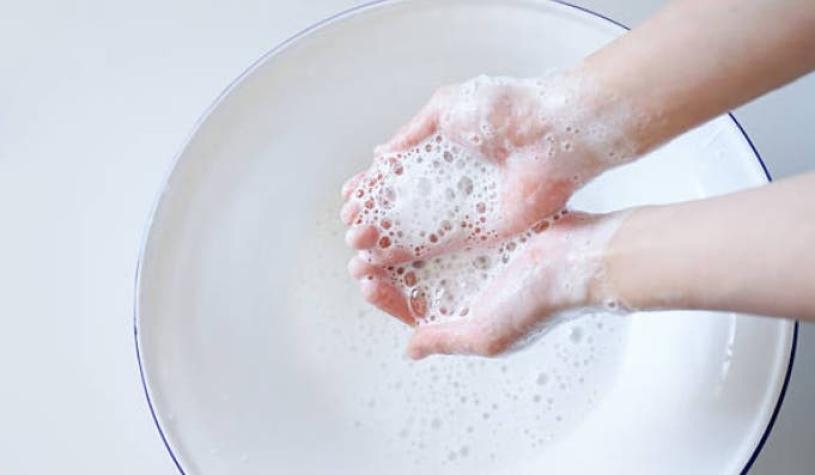[FOTO] Imagen muestra cómo se adhieren las bacterias cuando no lavas bien tus manos