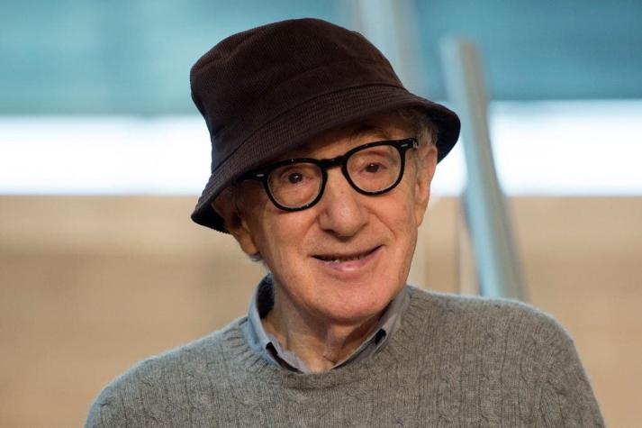 Editorial anula publicación de autobiografía de Woody Allen tras protestas