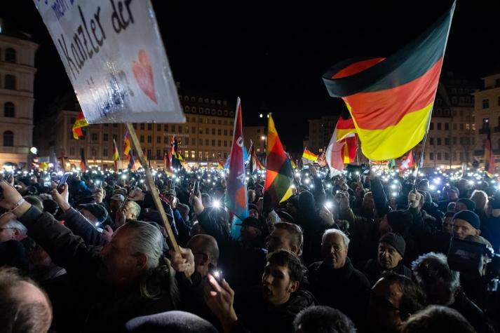 Gobierno de Alemania pide anular manifestaciones de más de 1.000 personas por COVID-19