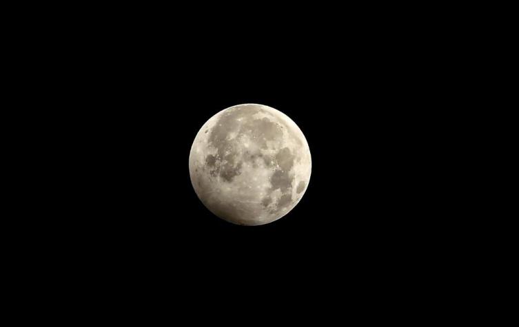 Superluna de marzo: Cómo y dónde ver la "Luna de gusano"