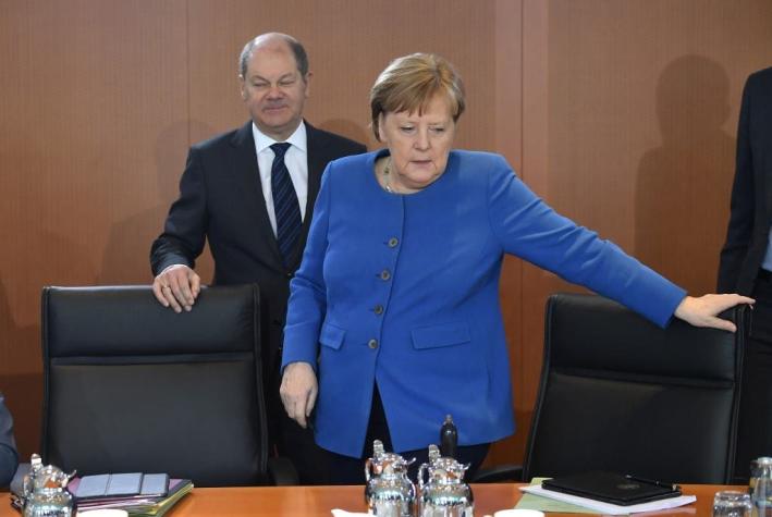 Coronavirus: Merkel calcula que el 70% de los alemanes se contagiará de Covid-19