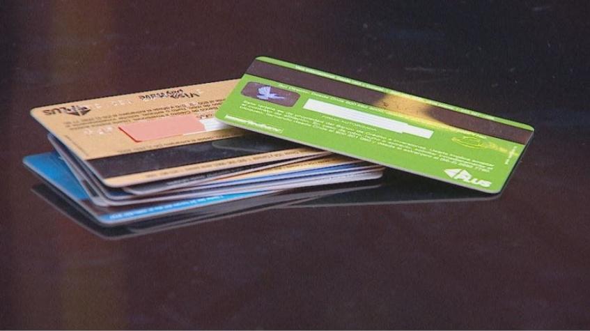 [VIDEO] Fraude con tarjetas: Bancos tendrán hasta 12 días para devolver el dinero