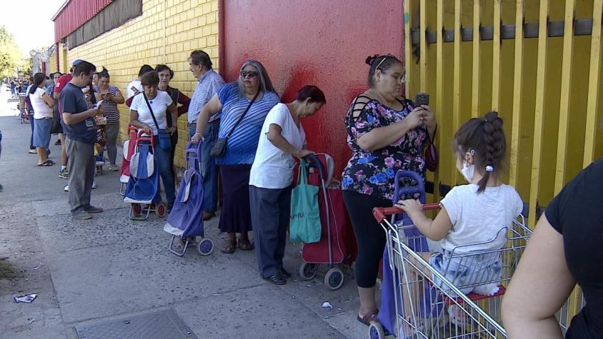 [VIDEO] Coronavirus en Chile: supermercados limitan ventas para evitar acaparamiento