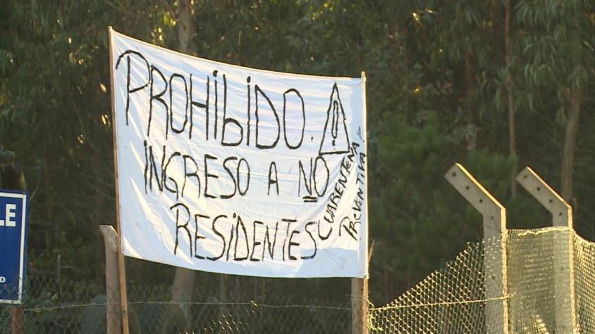 [VIDEO] Vecinos cierran calles con polémica "autocuarentena" en Caleta Tumbes