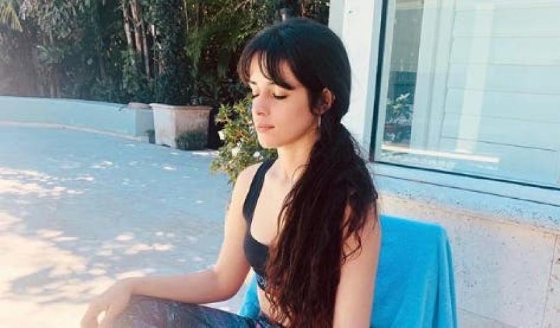 Camila Cabello enseña a meditar a sus fans durante crisis de coronavirus