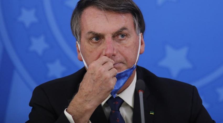 Bolsonaro presenta plan de protección al empleo: empresas podrán suspender contratos y sueldos