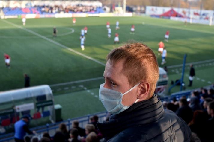 Sigue el fútbol y restaurantes atienden: Bielorrusia, el país europeo que no para por el coronavirus