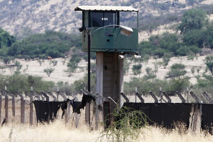 Dos presos en Punta Peuco piden indulto humanitario a Piñera