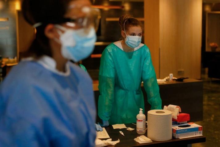 Las muertes por coronavirus bajan por tercer día en España