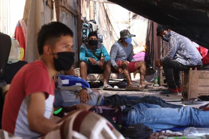 Coronavirus: Bolivia repatria a 480 ciudadanos varados en Chile y los pone en cuarentena