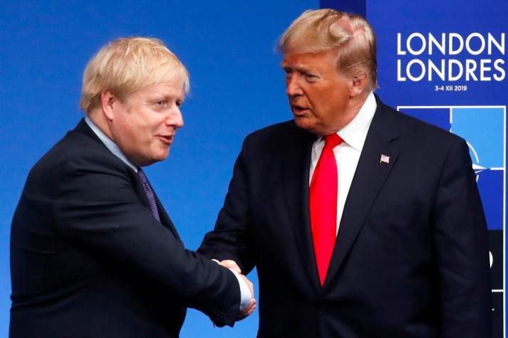 Donald Trump "esperanzado y seguro" de que Boris Johnson se recuperará del coronavirus