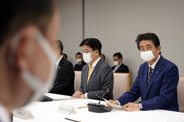 Japón declara estado de emergencia en siete regiones por coronavirus