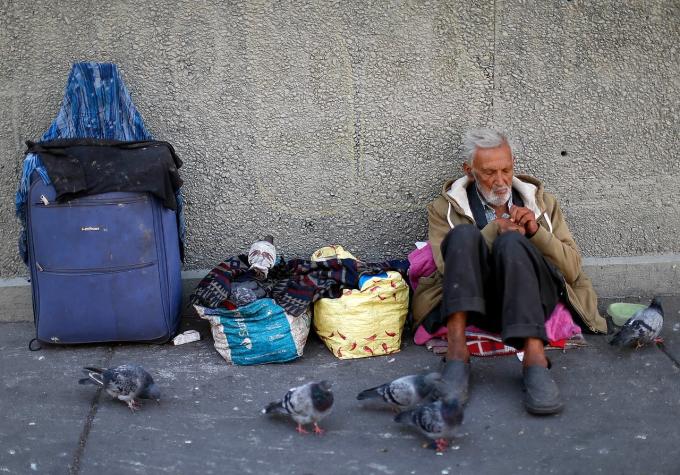 Arzobispado y Gobierno firman convenio para acoger a ancianos enfermos en situación de calle