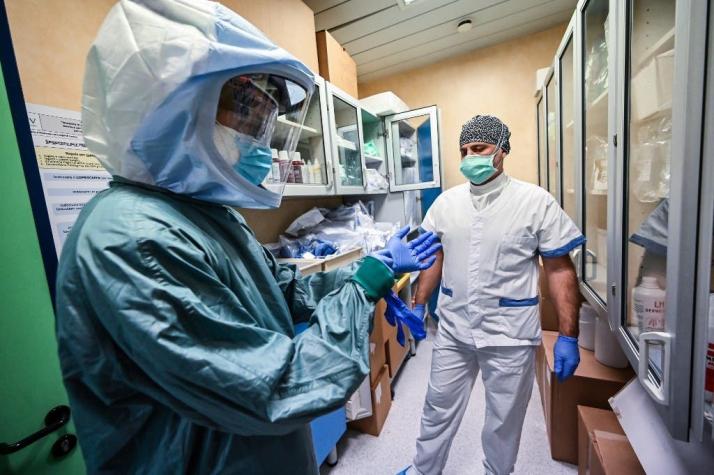 Coronavirus: al menos 100 médicos han muerto en Italia combatiendo al COVID-19