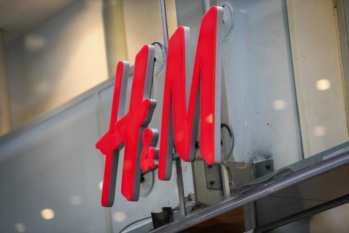 Coronavirus: H&M suspende relación laboral con trabajadores en Chile mientras locales estén cerrados
