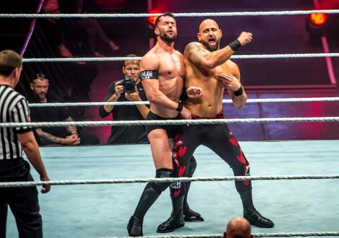 Lucha libre es considerada "servicio escencial" en Florida y la WWE volvió en vivo