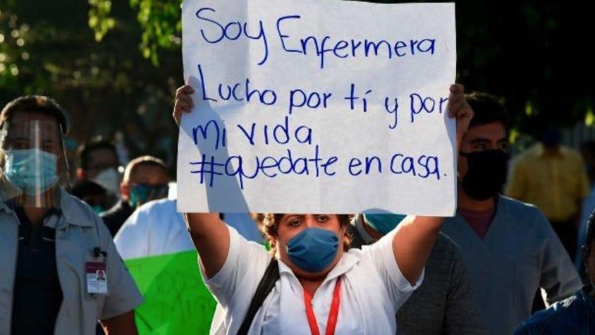 Coronavirus: el preocupante aumento de agresiones en México contra personal médico