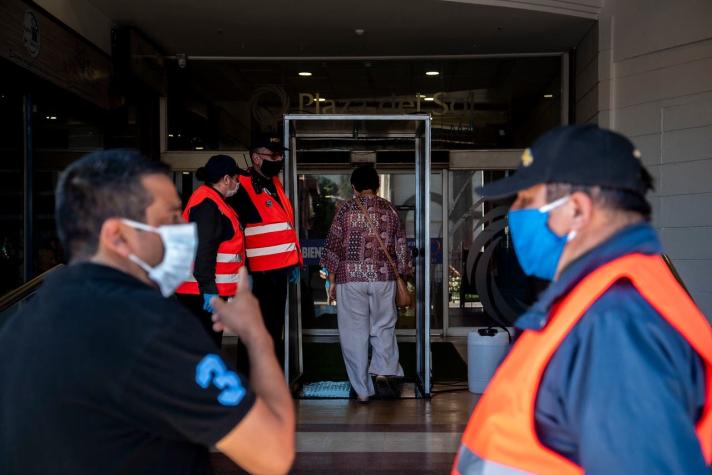[VIDEO] Coronavirus: Mall de Quilpué vuelve a atender al público a pesar de criticas de alcalde