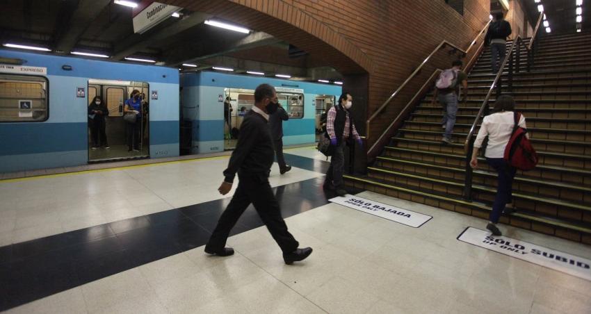 Metro anuncia que estación Baquedano estará totalmente operativa la primera semana de mayo