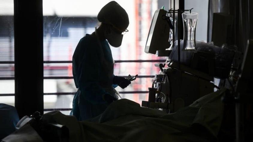 "Apago el respirador y ayudo a los pacientes a morir en paz": Duro testimonio de enfermera de la UCI