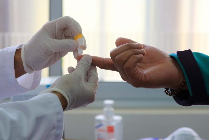Coronavirus: Minsal estima que primera ola de contagios en Chile estaría cerca de ser superada