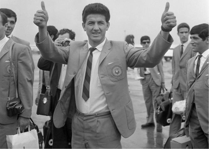 [VIDEO] FIFA celebró los 84 años de Leonel Sánchez con sus mejores goles en el Mundial de Chile 1962