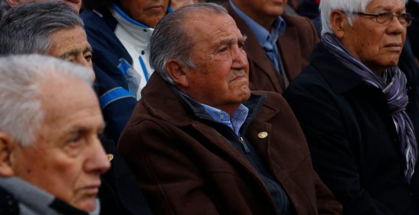 Capitán de Chile en 1962: "No se puede comparar dos Copa América con un tercer lugar en un Mundial"