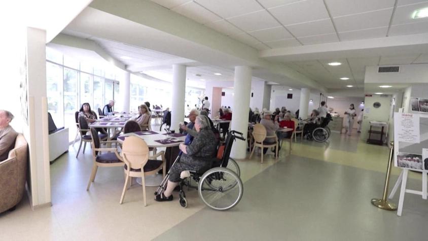 Test rápidos y casas Covid: el plan que está en marcha para "salvar" a los ancianos vulnerables
