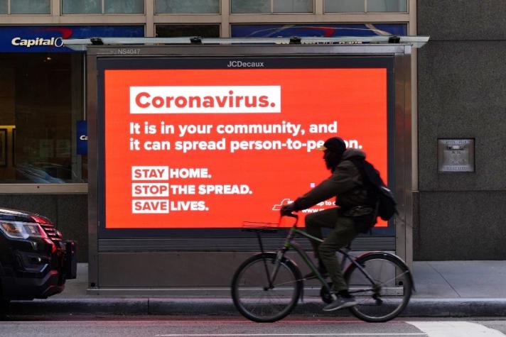 EEUU registra 1.015 fallecidos por coronavirus en 24 horas: es la cifra más baja en un mes