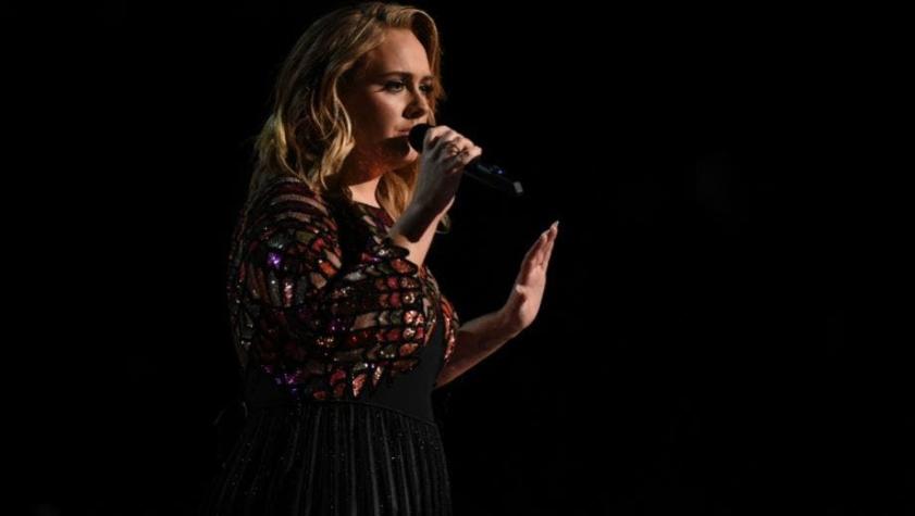 Esposa de actor de "Breaking Bad" publica inédita (y espectacular) foto de Adele por su cumpleaños