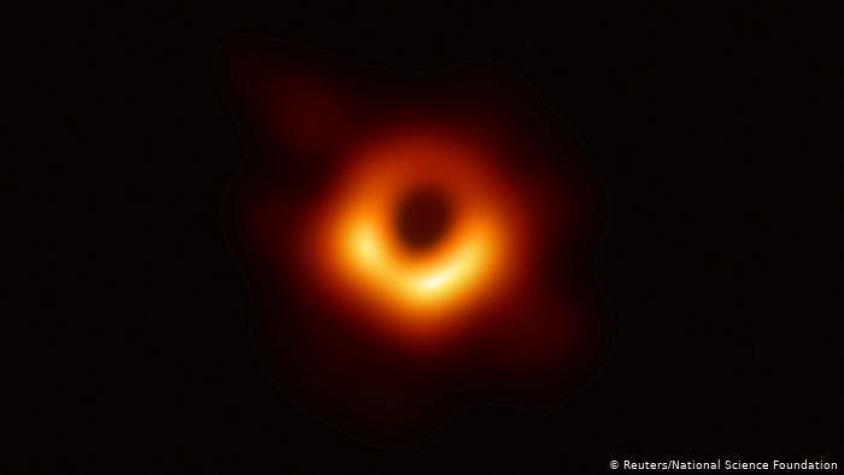 Descubren un agujero negro a solo 1.000 años luz de la Tierra
