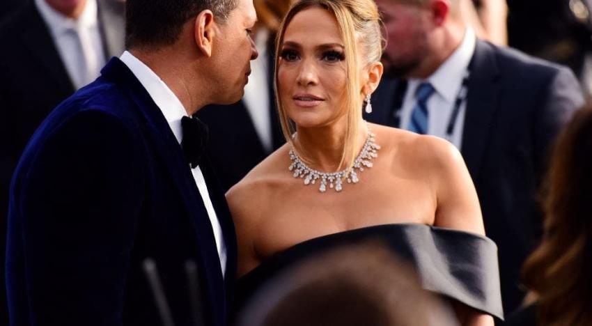 Jennifer Lopez y Alex Rodriguez posponen su matrimonio "indefinidamente"