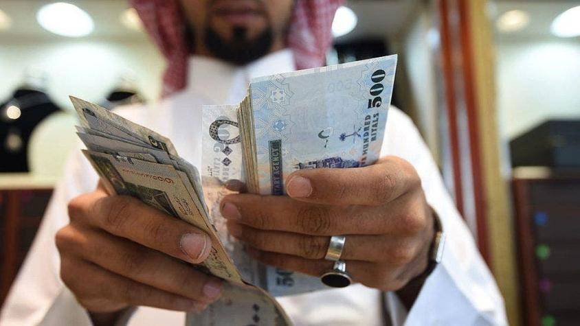 "Dolorosas, pero necesarias": las duras medidas de austeridad impuestas en Arabia Saudita