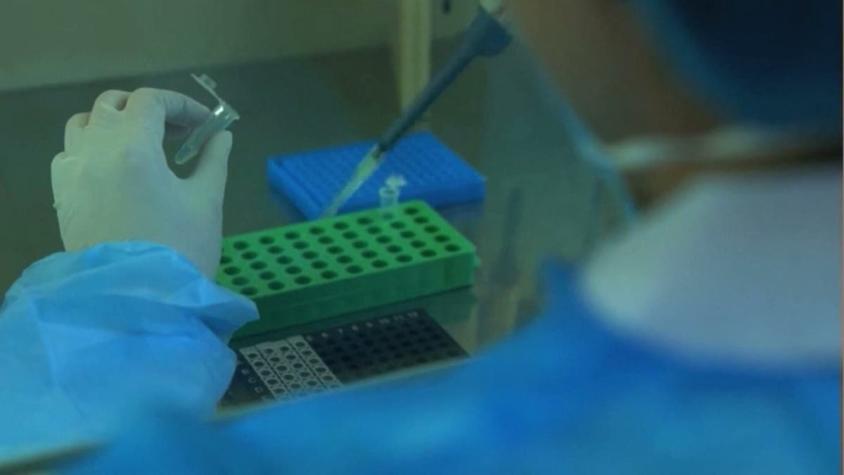 [VIDEO] Disminución en cifras de contagios: Polémica por menor aplicación de tests PCR