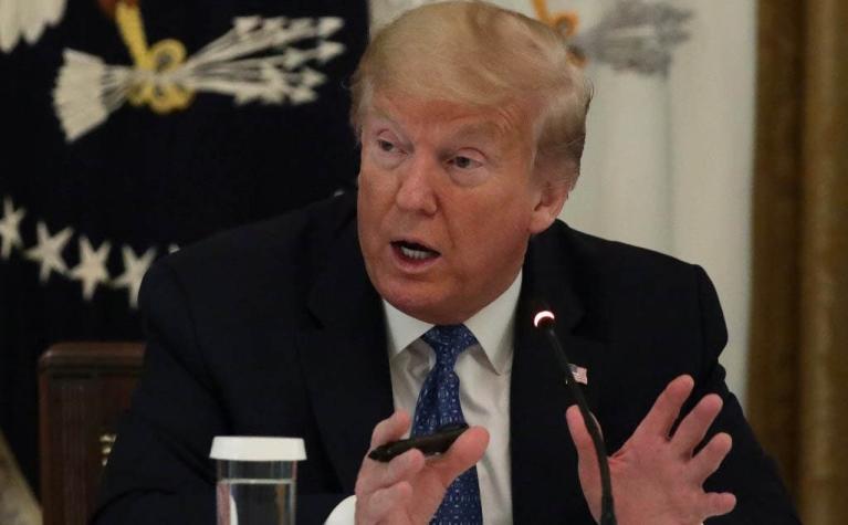 Trump dice que la "incompetencia" de China provocó "una matanza mundial"