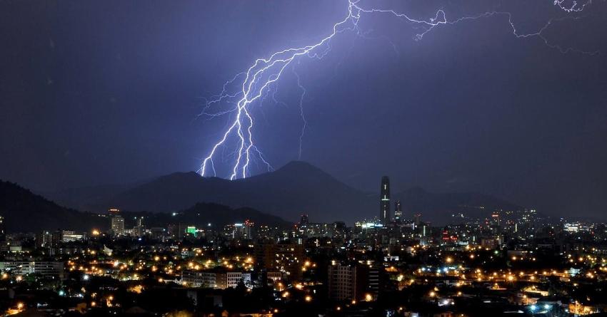 Meteorología advierte sobre tormentas eléctricas para la zona central