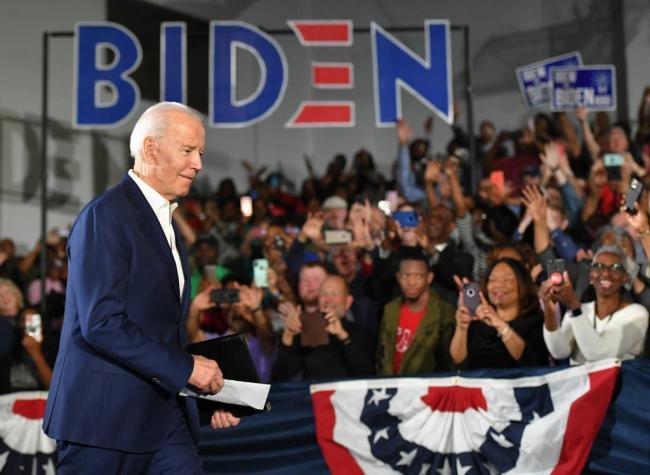 Joe Biden dice que "no es negro" un afroestadounidense que considere votar a Trump