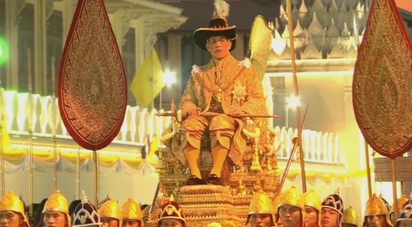 [VIDEO] El monarca de los escándalos: Rey de Tailandia de cuarentena en Alemania